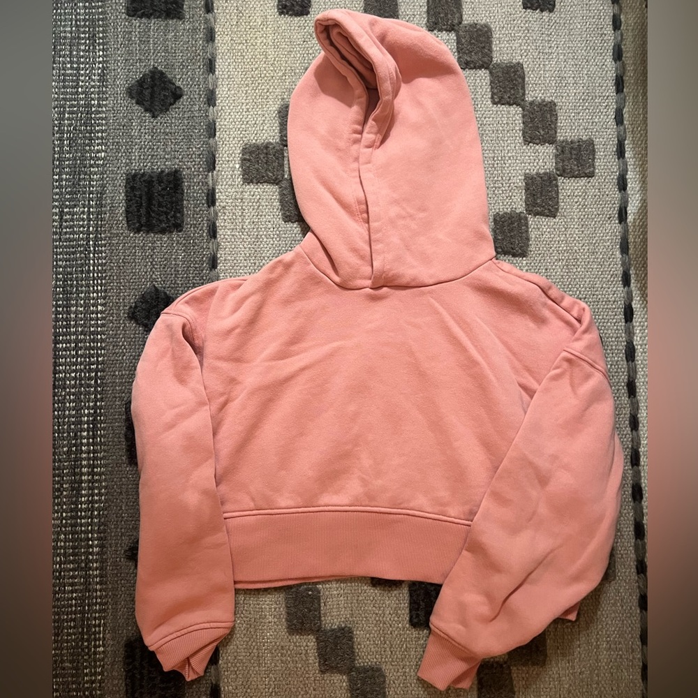 Forever 21 cropped sweatshirt